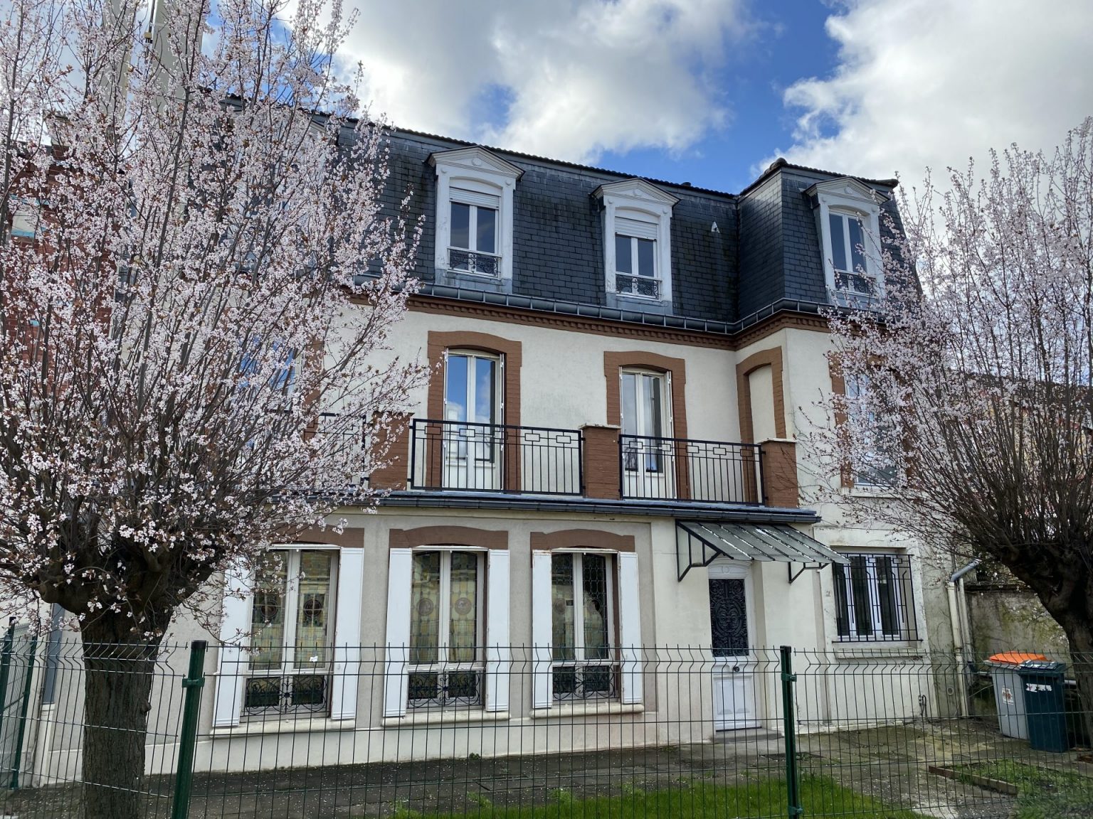 HOME'S IMMOBILIER AGENCE IMMOBILIERE LE RAINCY