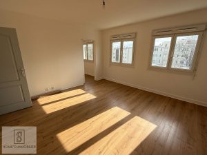 ALT=Appartement 4 pièces le blanc mesnil Home's immobilier agence immobilière