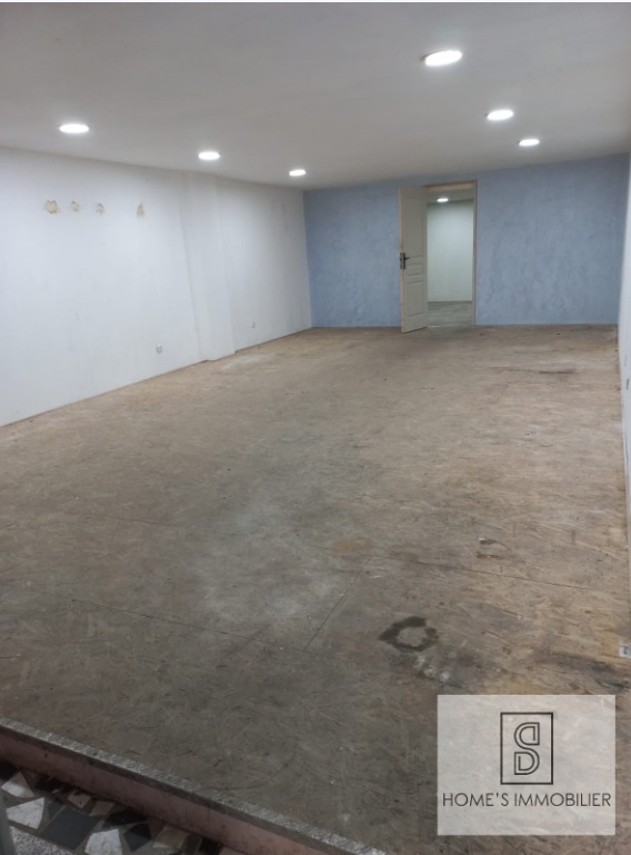 ALT=Location local de stockage + bureau