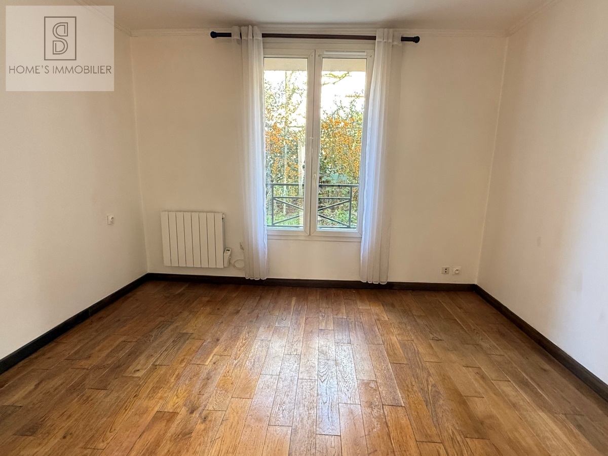 ALT=location appartement 2 pièces 31M² LE RAINCY Agence immobilière Home's immobilier