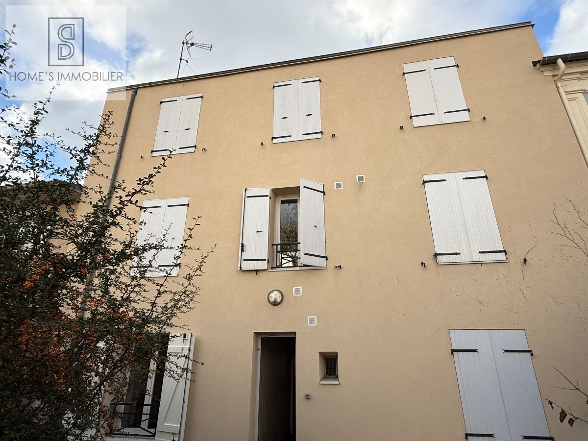 ALT=location appartement 2 pièces 31M² LE RAINCY Agence immobilière Home's immobilier