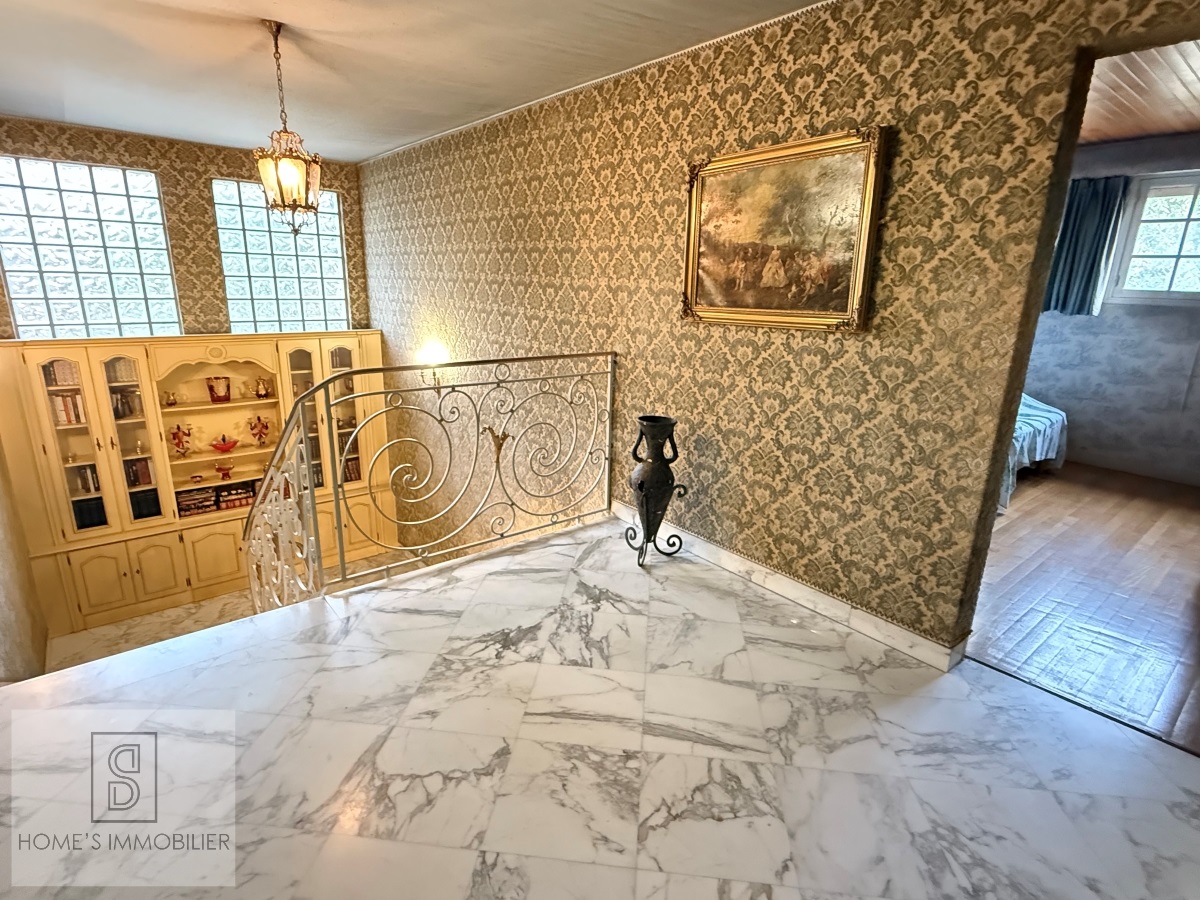 ALT=Maison 13 pièces LE RAINCY Agence immobilière LE RAINCY HOME'S IMMOBILIER