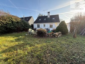 ALT=Maison 4 pièces Coupvray HOME'S IMMOBILIER Agence immobilière